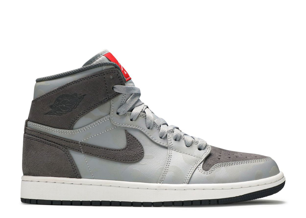 Air Jordan 1 Retro High Premium 'Grey Camo'