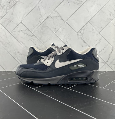 Nike Air Max 90 Essential Dark Obsidian Size 10 537384-400 2012