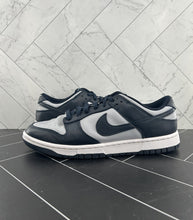 Load image into Gallery viewer, Nike Dunk Low Georgetown Size 10.5 DD1391-003 2021