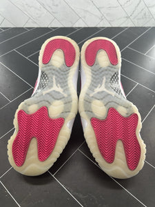Nike Air Jordan 11 Retro Low Pink Snakeskin W Size 12 WMNS 10.5 Men’s AH7860-106