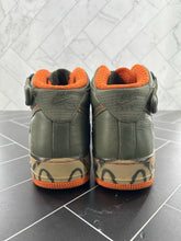 Load image into Gallery viewer, Nike Air Force 1 Premium 07 Mid Green Size 8 316670-331 2007