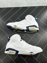 Load image into Gallery viewer, Nike Air Jordan 6 Retro Midnight Navy Size 11 CT8529-141