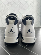Load image into Gallery viewer, Nike Air Jordan 6 Retro Midnight Navy Size 12 CT8529-141
