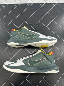 NEW Nike Zoom Kobe 5 Protro EYBL Size 9.5 CD4991-300