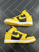 Load image into Gallery viewer, Nike Dunk SP 2020 High Iowa Size 7.5 CZ8149-002