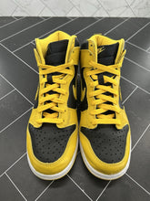 Load image into Gallery viewer, Nike Dunk SP 2020 High Iowa Size 7.5 CZ8149-002