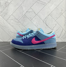 Load image into Gallery viewer, Nike Run The Jewels x Dunk SB Low 4/20 Size 9.5 DO9404-400