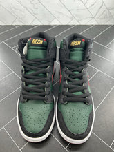 Load image into Gallery viewer, NEW Nike Dunk Premium SB High RESN Size 9 313171-362 2009