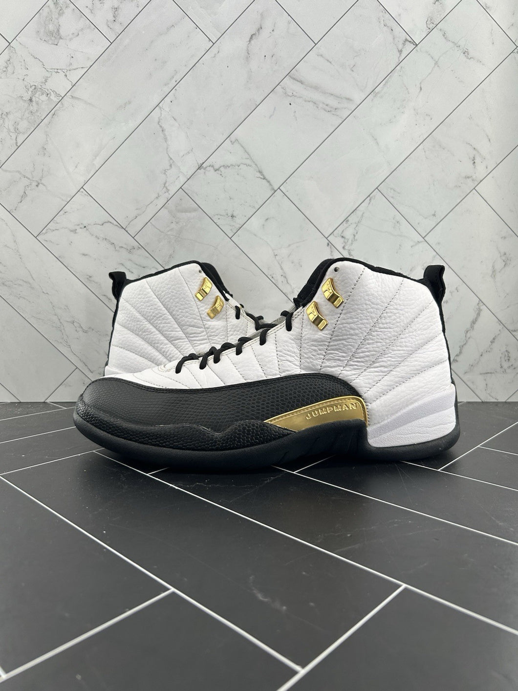 Nike Air Jordan 12 Royalty Size 10.5 CT8013-170 2021