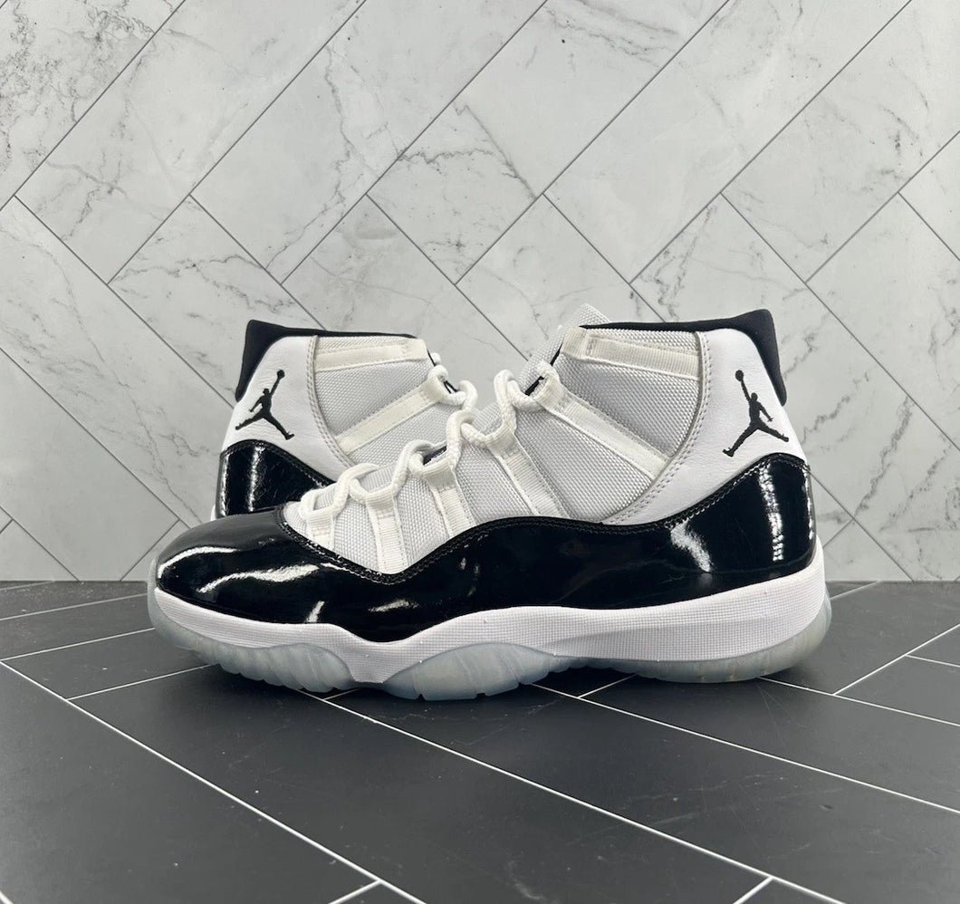 NEW Jordan 11 Retro High Concord Size 10.5 2018 378037-100