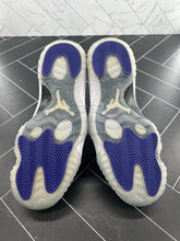Load image into Gallery viewer, NEW Jordan 11 Retro High Concord Size 10.5 2018 378037-100