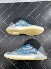 Load image into Gallery viewer, adidas Yeezy Quantum Frozen Blue Size 9.5 GZ8872