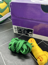 Load image into Gallery viewer, Nike Supreme x Dunk SB High By Any Means - Brazil Size 10 DN3741-700 2022