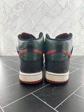 Load image into Gallery viewer, Nike Dunk Premium SB High RESN Size 10 313171-362 2009
