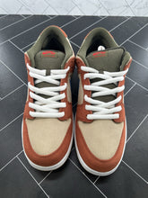 Load image into Gallery viewer, NEW Nike Dunk Pro SB Low Corduroy Size 14 BQ6817-201 2019