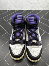 Load image into Gallery viewer, Nike Dunk Premium High Black Crocodile Purple Stars Size 8.5 312786-011 2006