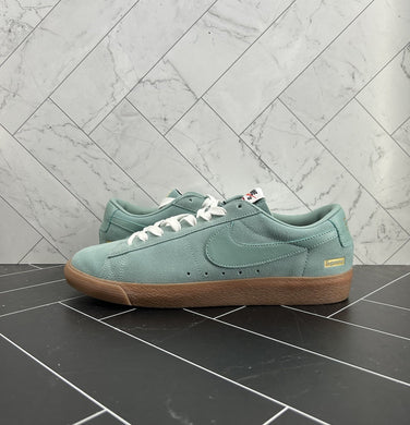 Nike Supreme x SB Blazer GT QS Low Cannon Size 11 716890-009 2016