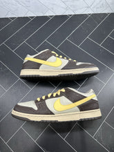 Load image into Gallery viewer, Nike Dunk Premium SB Low Golf Size 11 313170-171 2006