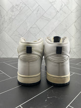 Load image into Gallery viewer, Nike Dunk High Midnight Navy White Size 9 2006 309432-411