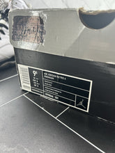 Load image into Gallery viewer, Nike Air Jordan 6 Retro Premium Motorsports Size 9.5 395866-101 2010