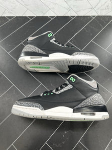 Nike Air Jordan 3 Retro Green Glow Size 8.5 CT8532-031