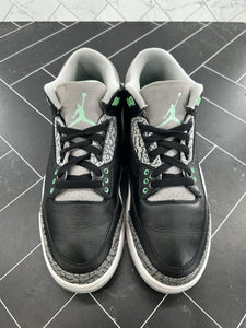 Nike Air Jordan 3 Retro Green Glow Size 8.5 CT8532-031