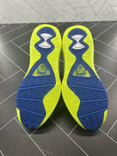 Load image into Gallery viewer, NEW Nike LeBron 8 V/2 2021 Low Sprite Size 9.5 DN1581-400