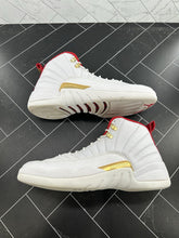 Load image into Gallery viewer, Nike Air Jordan 12 Retro FIBA 130690-107 Size 12 2019
