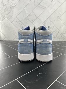 Nike Air Jordan 1 Retro High Hyper Royal Smoke Grey (GS) 575441-402  Size 5Y