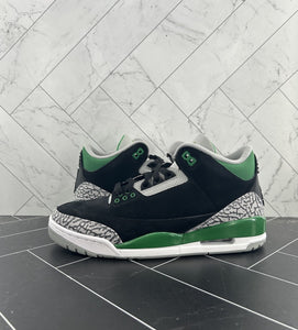 NEW Nike Air Jordan 3 Retro Mid Pine Green Size 8.5 CT8532-030 2021