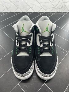 NEW Nike Air Jordan 3 Retro Mid Pine Green Size 8.5 CT8532-030 2021