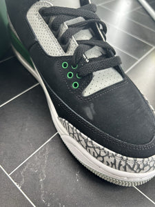 NEW Nike Air Jordan 3 Retro Mid Pine Green Size 8.5 CT8532-030 2021