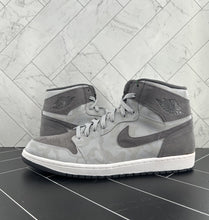 Load image into Gallery viewer, NEW Nike Air Jordan 1 Retro Premium High Grey Camo Size 15 AA3993-027