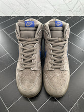Load image into Gallery viewer, Nike Dunk Pro SB High Iron Size 12 305050-241 2003