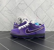 Load image into Gallery viewer, NEW Nike SB Dunk Low x Concepts Purple Lobster Special Box Size 5.5 BV1310-555