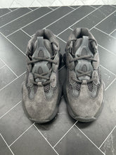 Load image into Gallery viewer, adidas Yeezy 500 Low Utility Black Size 6.5 F36640
