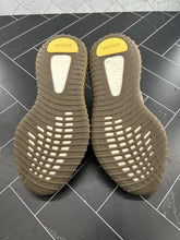 Load image into Gallery viewer, adidas Yeezy Boost 350 V2 Earth Size 10 FX9033 2020