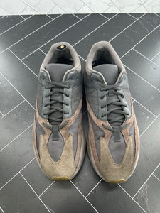 adidas Yeezy Boost 700 V1 Mauve Size 14 EE9614