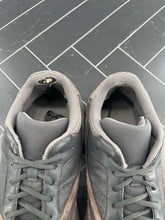 Load image into Gallery viewer, adidas Yeezy Boost 700 V1 Mauve Size 14 EE9614