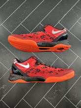Load image into Gallery viewer, NEW Nike Kobe 8 Challenge Red Size 8.5 555035-600 2013 Black Reflective Silver