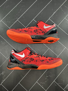 NEW Nike Kobe 8 Challenge Red Size 8.5 555035-600 2013 Black Reflective Silver