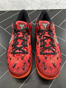 NEW Nike Kobe 8 Challenge Red Size 8.5 555035-600 2013 Black Reflective Silver