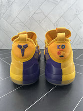 Load image into Gallery viewer, NEW Nike Kobe A.D. 2018 Lakers Home Size 15 AR5515-700