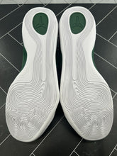Load image into Gallery viewer, NEW Nike Kobe 9 EM TB Gorge Green Size 15 685776-301 2014