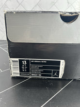Load image into Gallery viewer, Nike Air Jordan 6 Retro Bulls Size 13 384664-102 2010 Men’s White Black Red