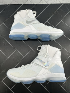 NEW Nike LeBron 14 Time to Shine Size 13 860631-900 2017