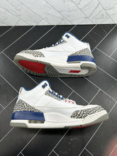 Load image into Gallery viewer, Nike Air Jordan 3 Retro OG Mid True Blue Size 9.5 854262-106 2016