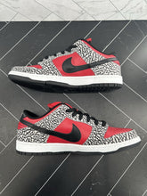 Load image into Gallery viewer, NEW Nike Supreme x Dunk Premium SB Low Red Cement Size 10.5 313160-600 2012