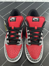 Load image into Gallery viewer, NEW Nike Supreme x Dunk Premium SB Low Red Cement Size 10.5 313160-600 2012