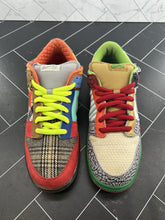 Load image into Gallery viewer, Nike SB Dunk Low What The Dunk 2007 Size 10.5 318403-141 Men’s